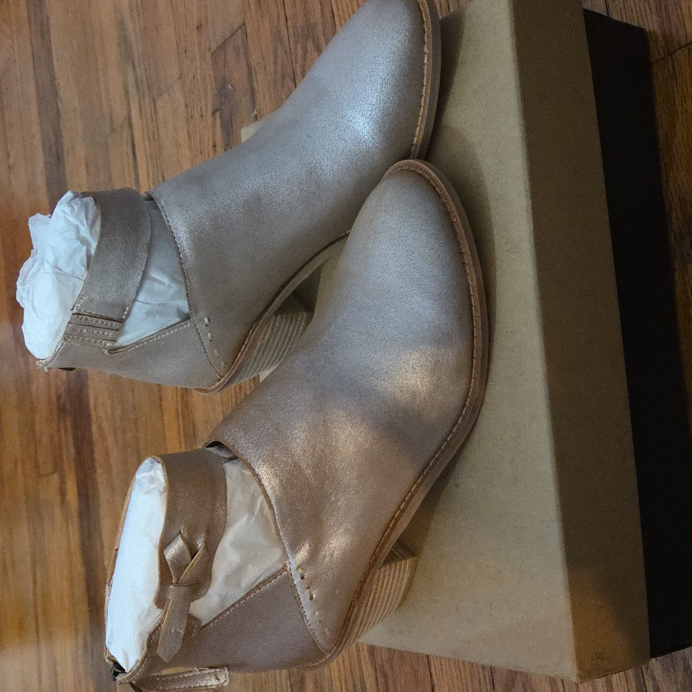 Kelsi Dagger Brooklyn Kadeeja Bootie Blonde Metallic Leather